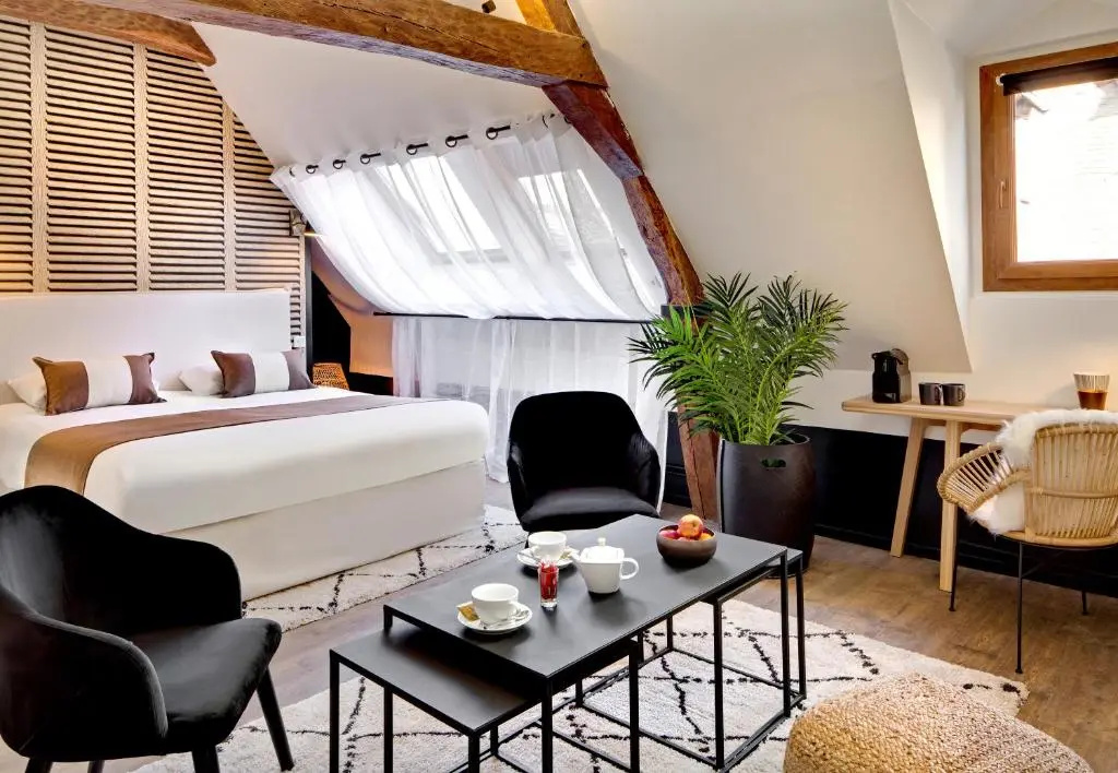 Deluxe room