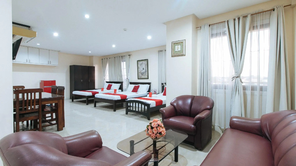 Standard Family room