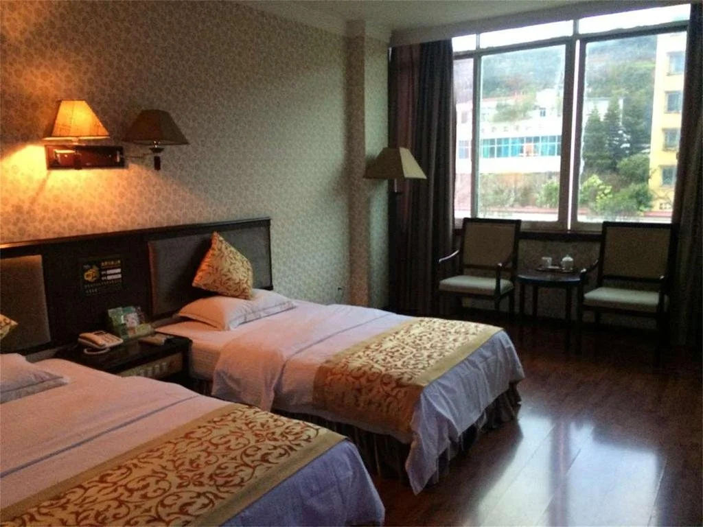 Xingyi Longtai Inn - Général