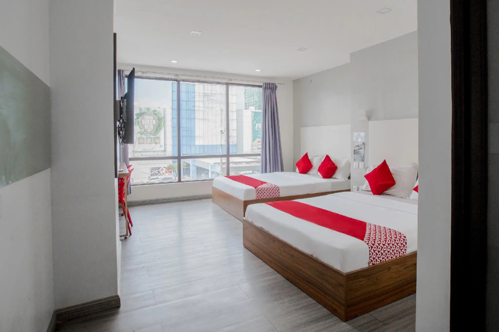 Deluxe Family Suite