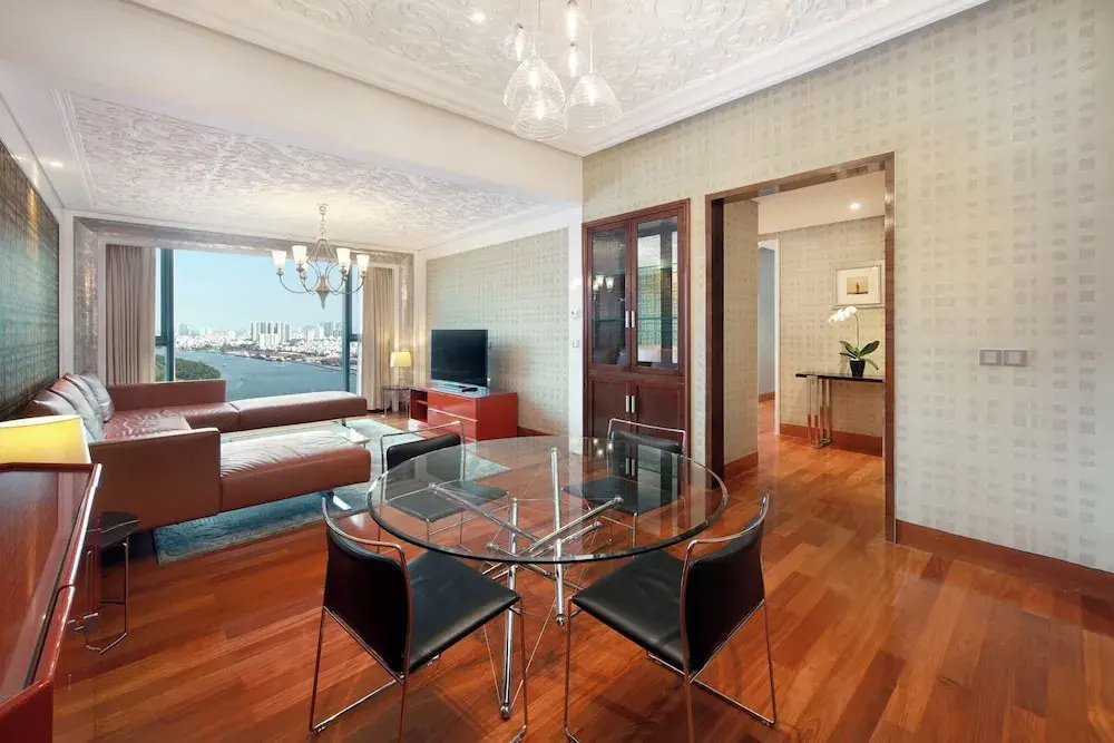 The Reverie Saigon Residential Suites - Chambres