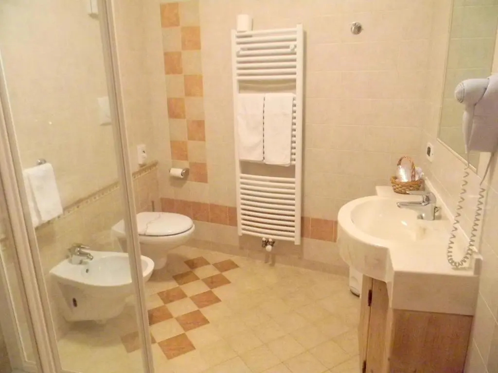 Standard Double room (twin beds)
