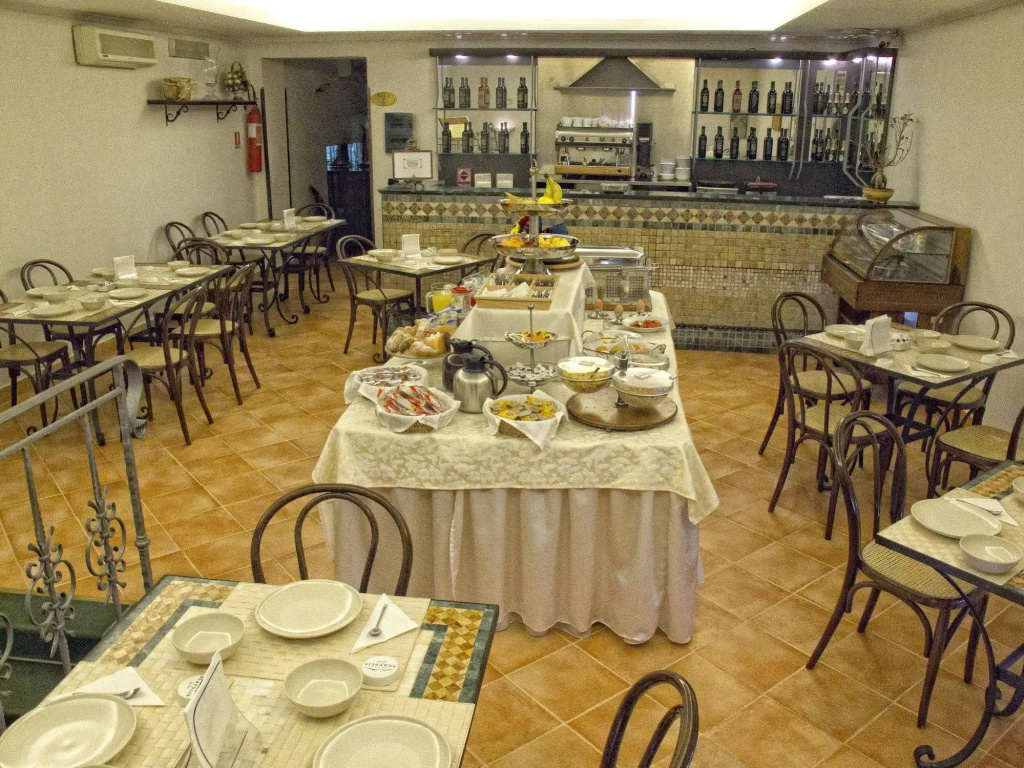 Hotel Neapolis - Général