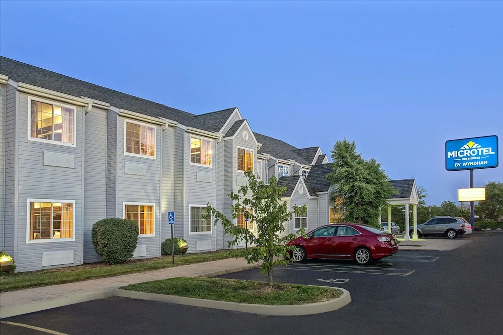 Microtel Inn And Suites Cincinnati Mason-kings Island