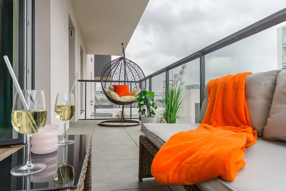 Lumina stylish 3-room apart with balcony - фото 12