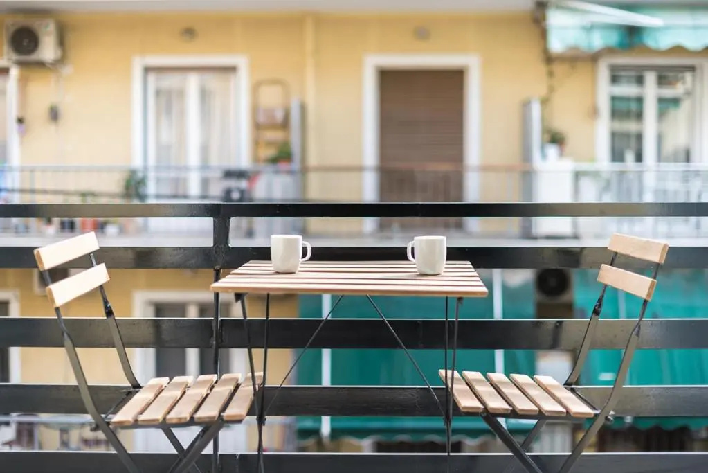 Great Living Urban Apartment with 2 Huge Balcony