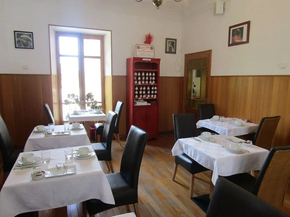 Hôtel Fifi Moulin - Général