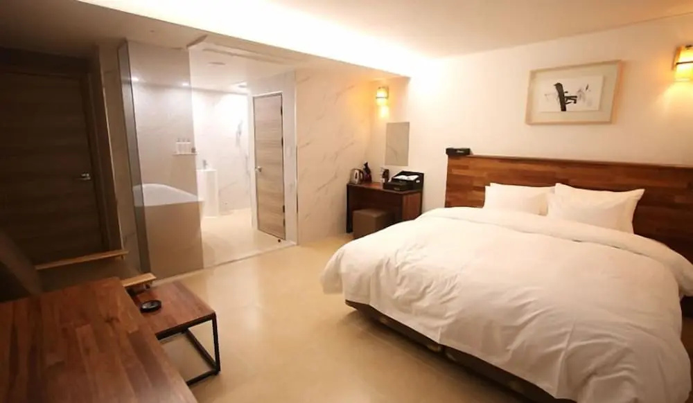 Luxury room