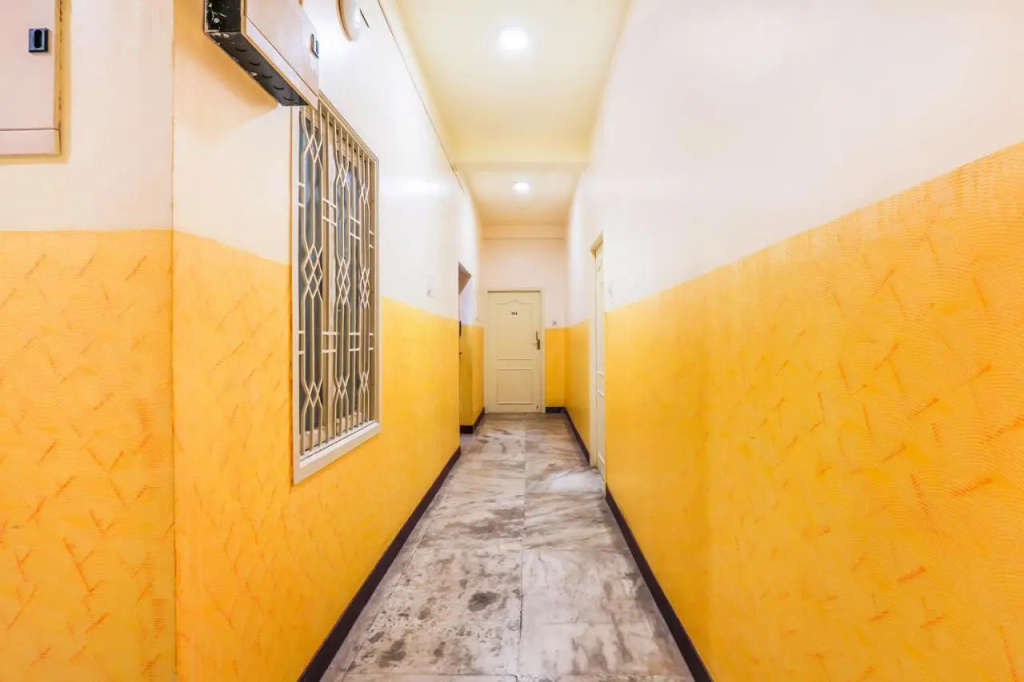 FabExpress Santhi Inn - Général