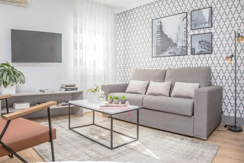 limehome madrid calle santa ana - Chambres