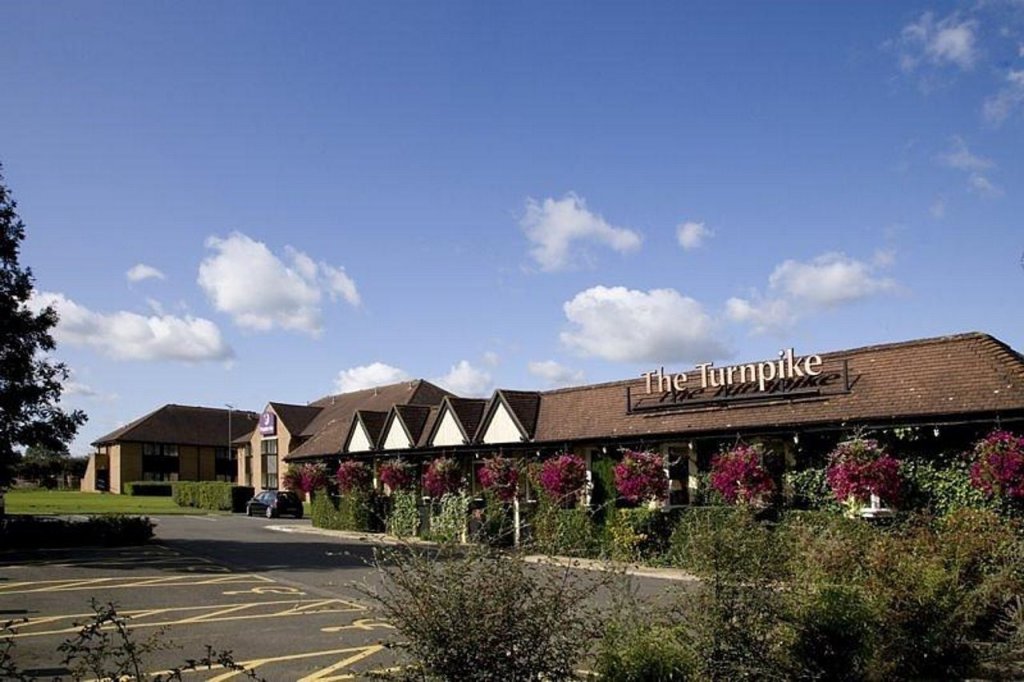 Premier Inn Northampton West (Harpole) hotel image