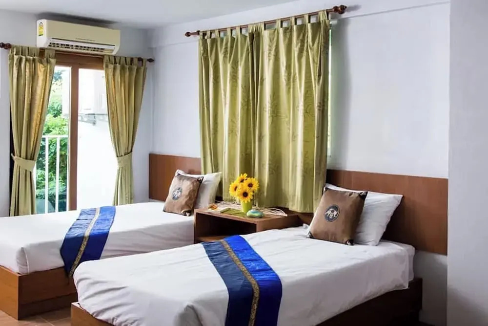 Двухместный номер Deluxe 2 отдельные кровати в Eco Hostel Hua Hin
