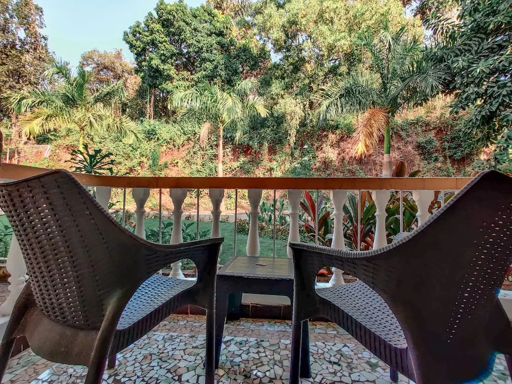 Standard room with balcony and with view