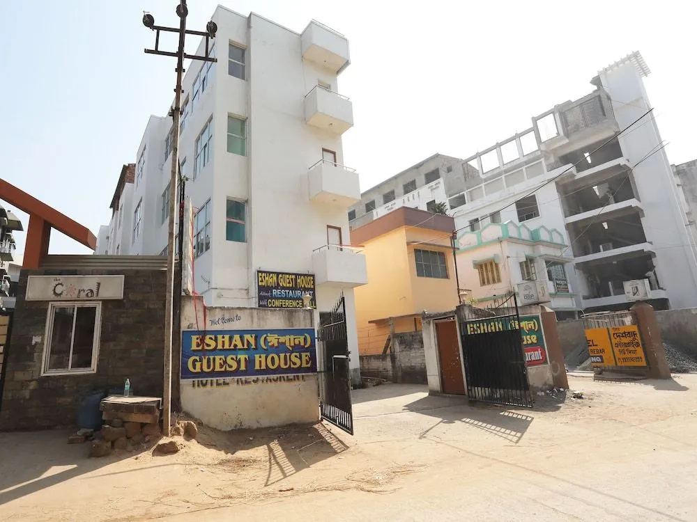 Oyo 28349 Eshan Guest House