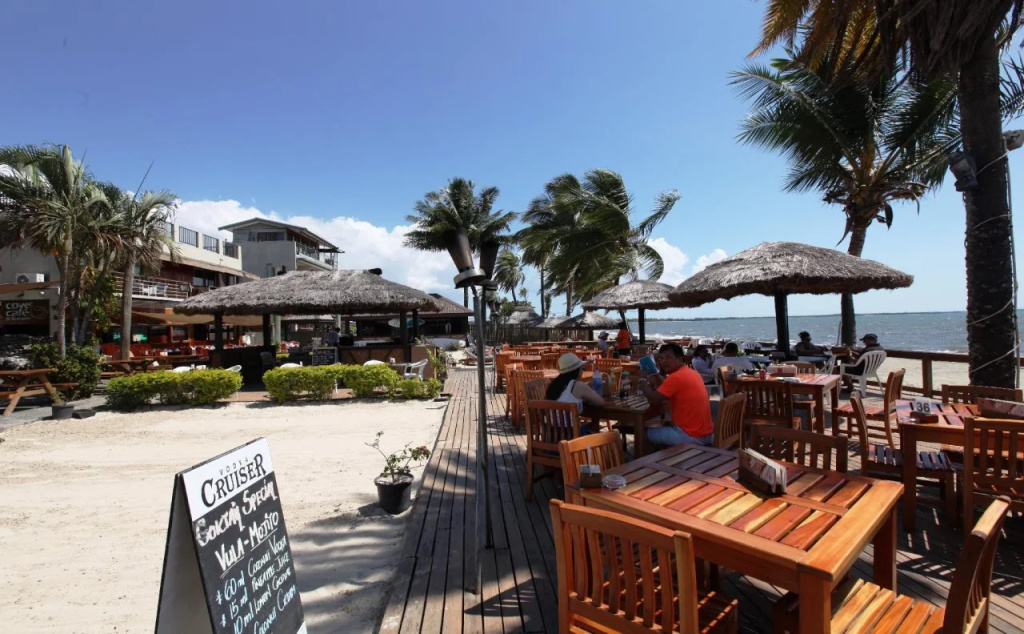 Smugglers Cove Beach Resort and Hotel - Général