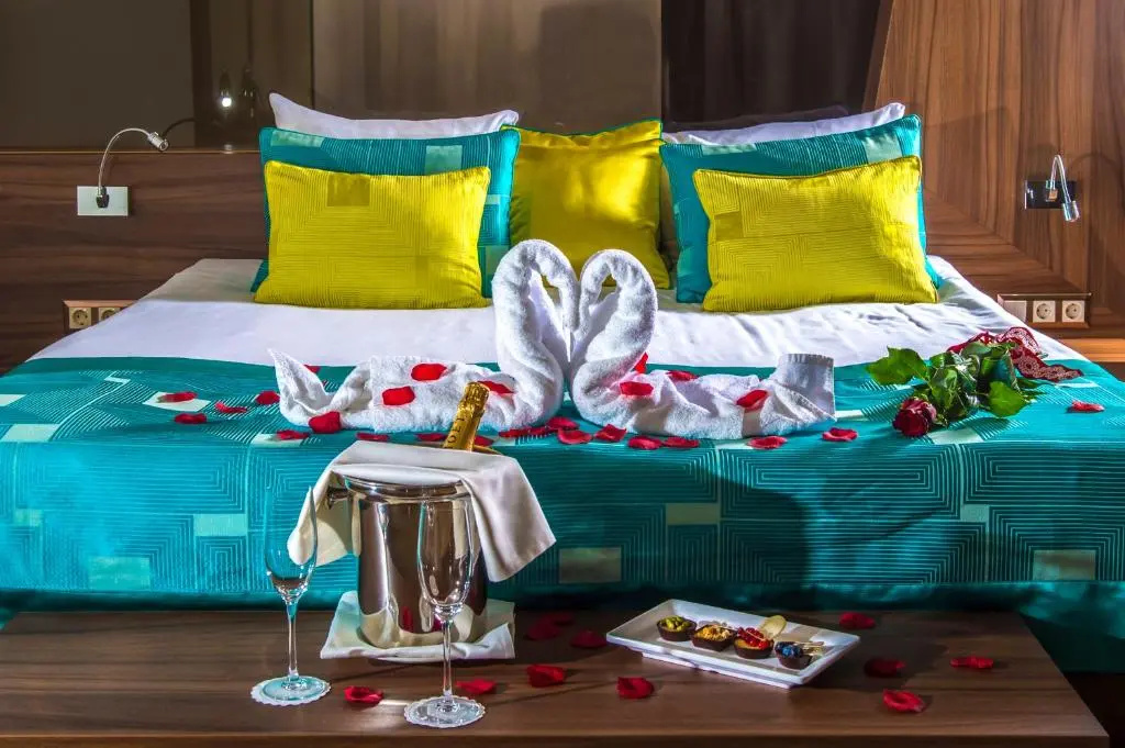 Castellum Hotel Hollóko - Chambres