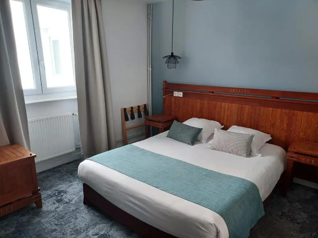 Standard Double room (full double bed)