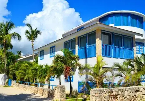 Beach House Piña Colada Ocean View