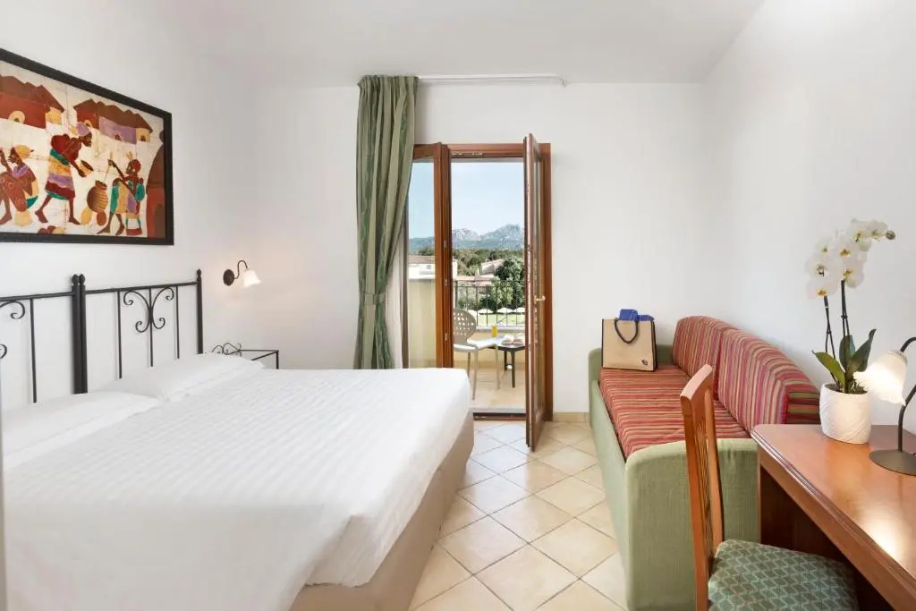 Standard Double room (full double bed)
