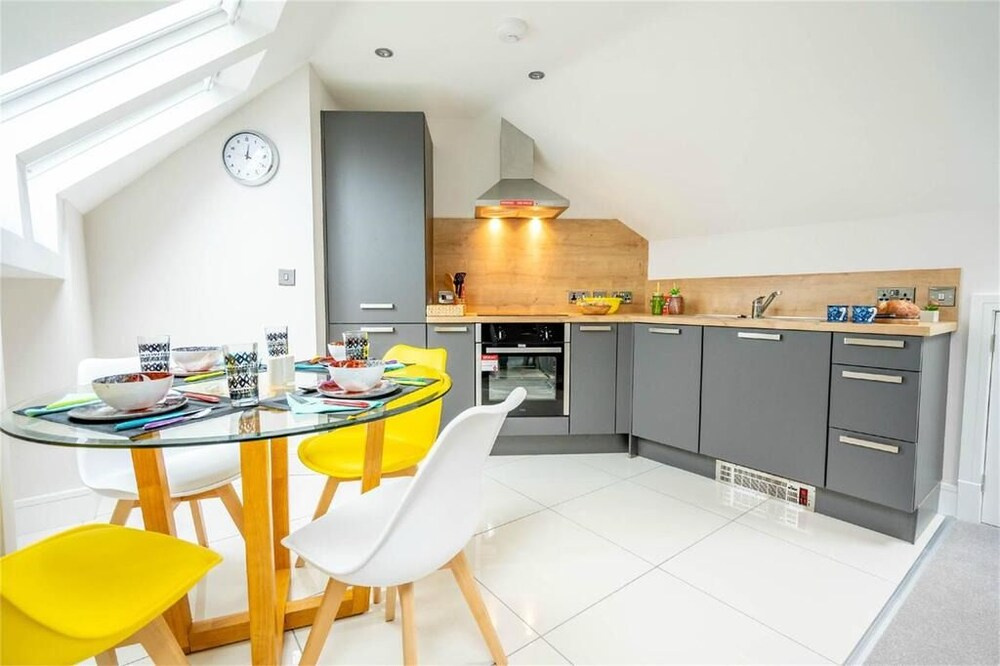 The Atico Spacious Luxury Apartment