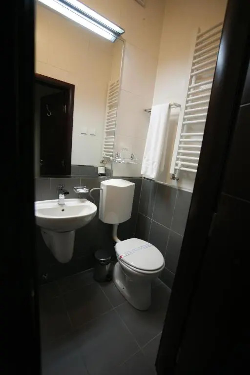 Golden Inn Hotel - Chambres