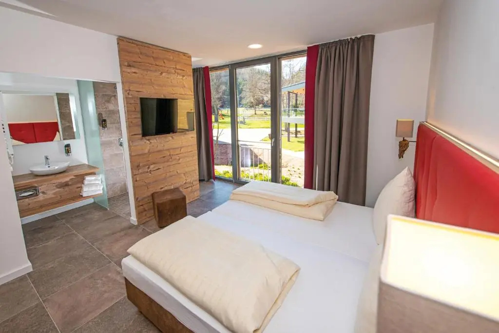 Standard Single room with garden view