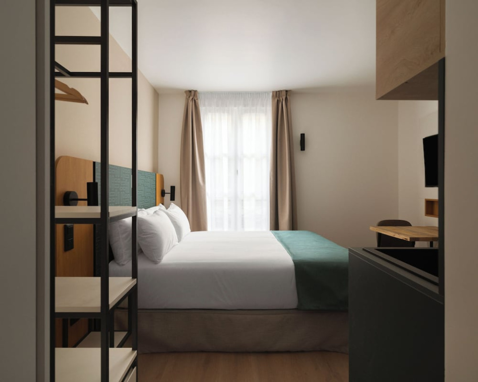 Voir la photo 2 — Limehome Versailles Rue du Bailliage