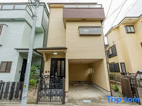 4-min walk/4 lines/95m2+free garage/4BR 2T 2B