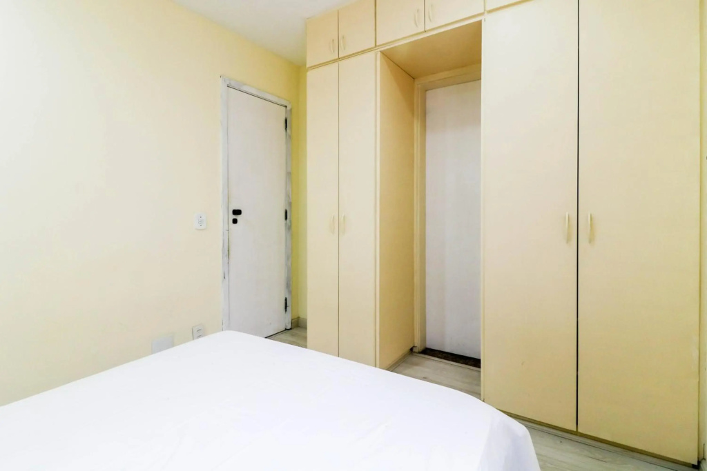 Enorme Apartamento na Av Atlântica