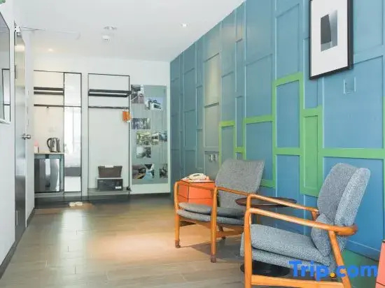 3 Door Hotel - Chambres