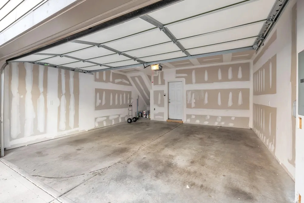 Come Home To Waterfront Living At Rockettes Landing 3 Bedroom Condo by Redawning