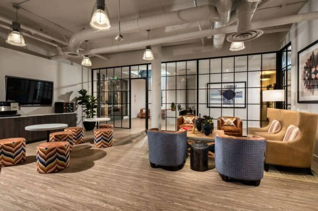 Global Luxury Suites at Tiverton Ave - Général