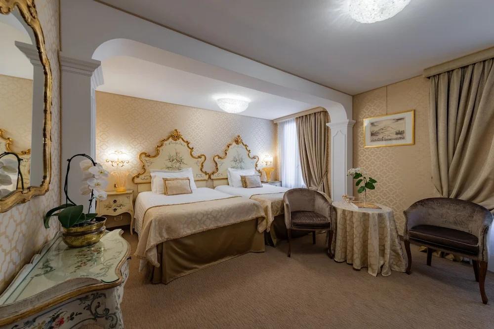 Triple Junior Suite