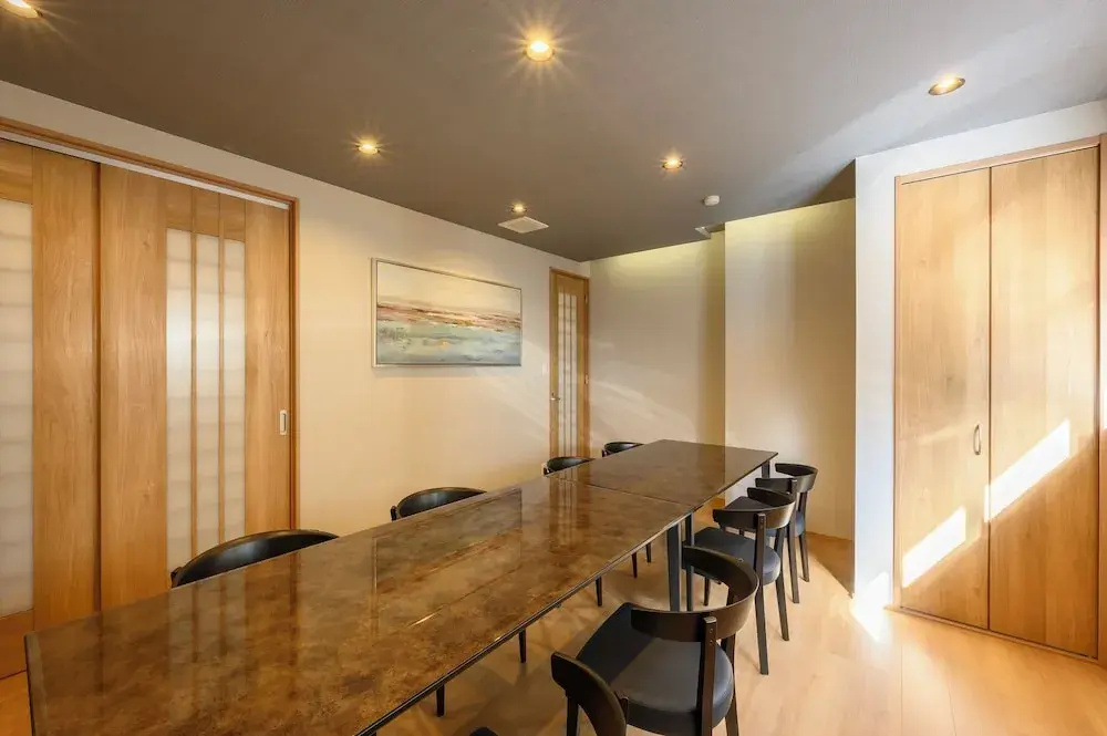 Royal room