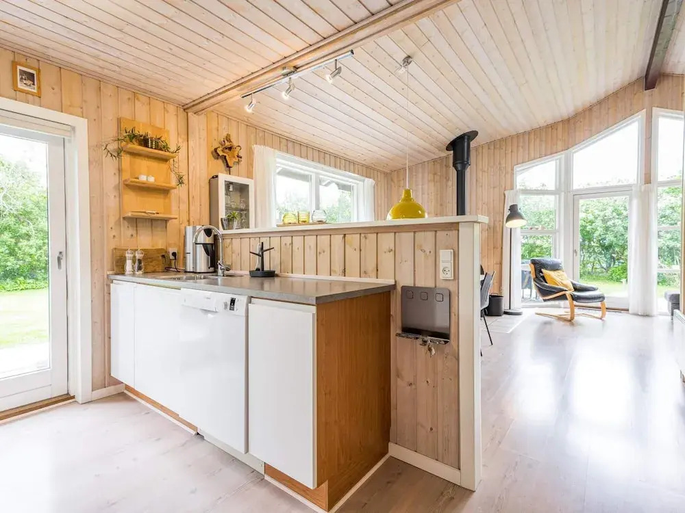 6 Person Holiday Home in Hemmet - фото 12