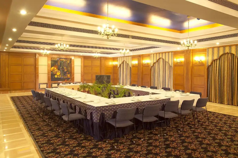 Empires Hotel Paradip - Général