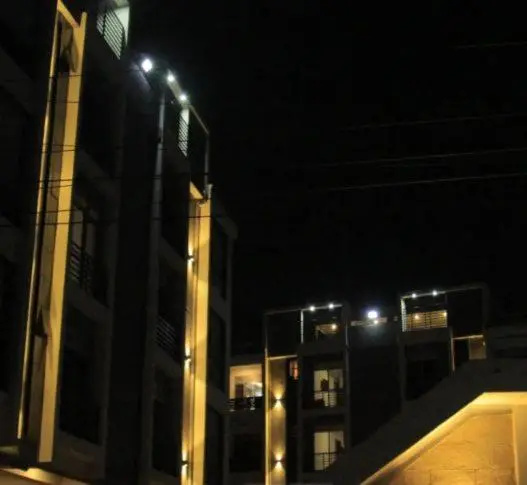 Darraine suites