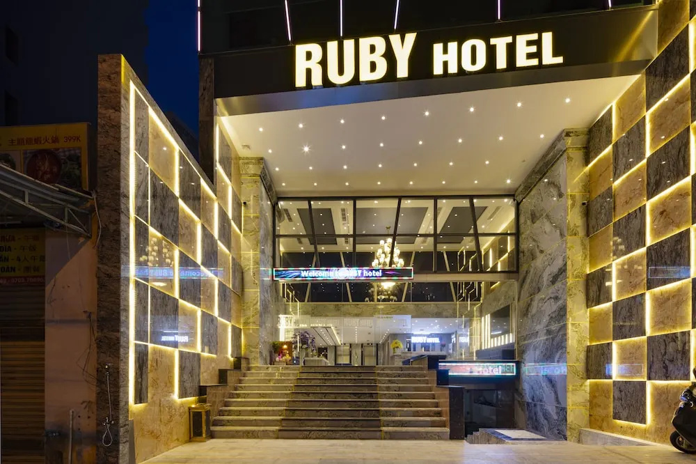 Ruby Luxury Hotel — фото
