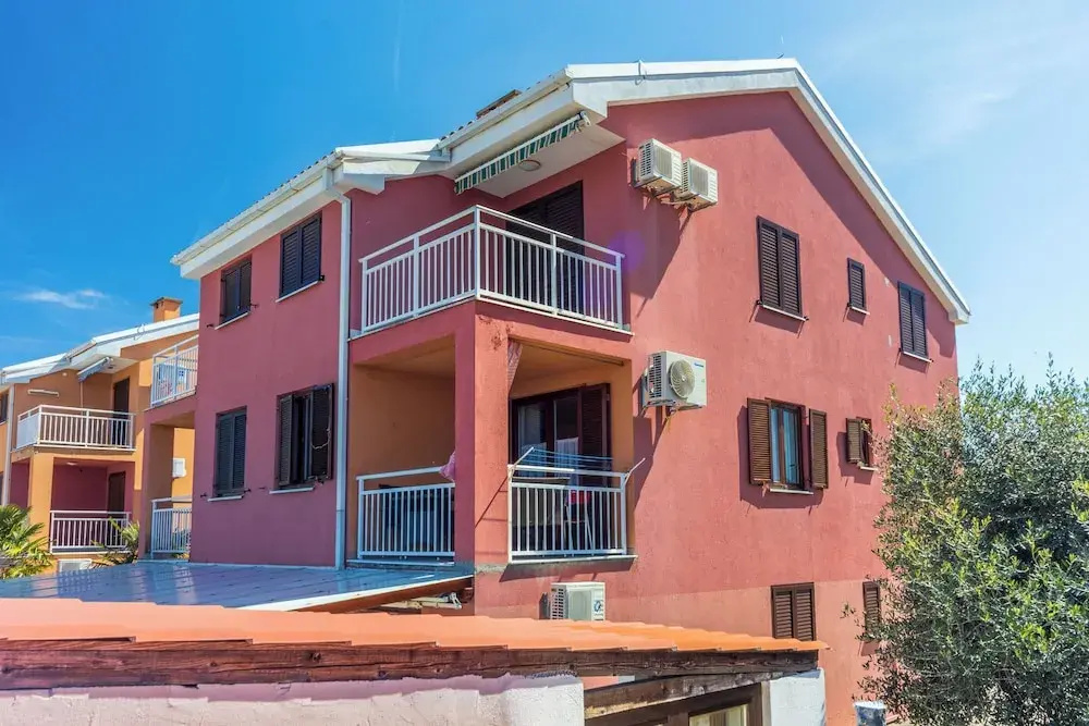 Apartment Besima