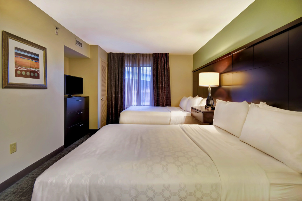Staybridge Suites Middleton Madison-West by IHG - фото 38