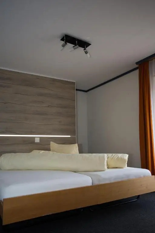 Hotel Eden Grächen - Chambres