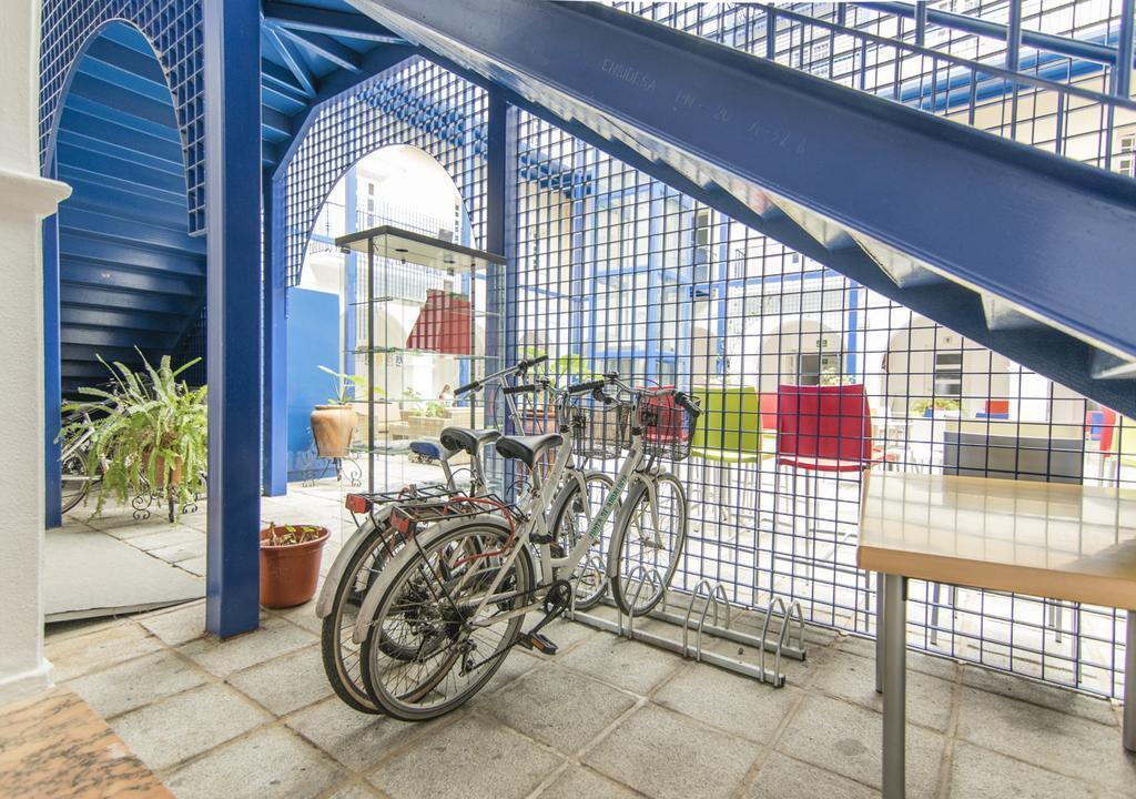 Hostel Inturjoven Huelva by null