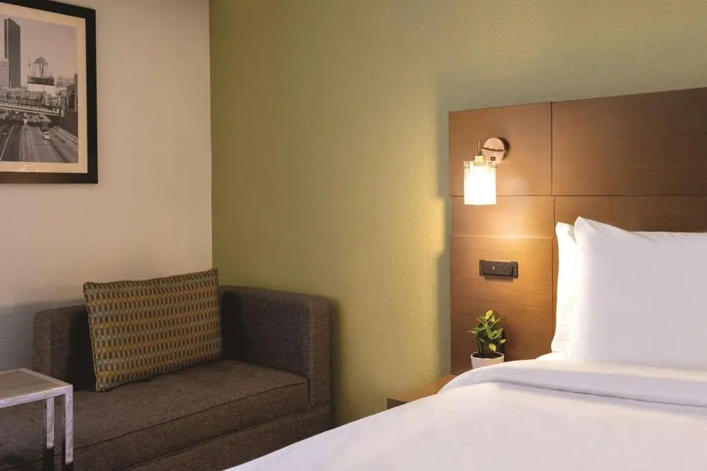 Radisson Hotel Grand Rapids Riverfront - Chambres