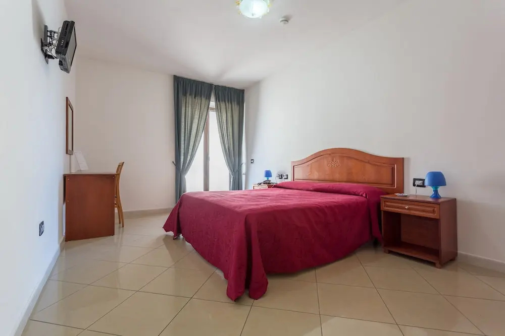 Hotel Plaza - Chambres