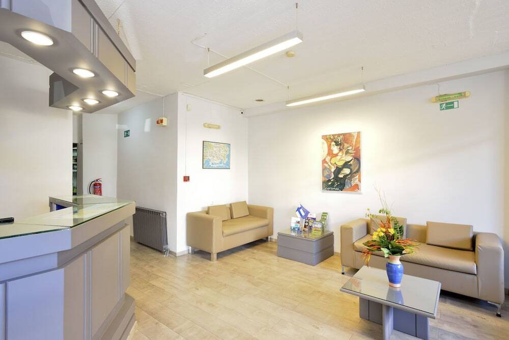Hotel Irene 2 *