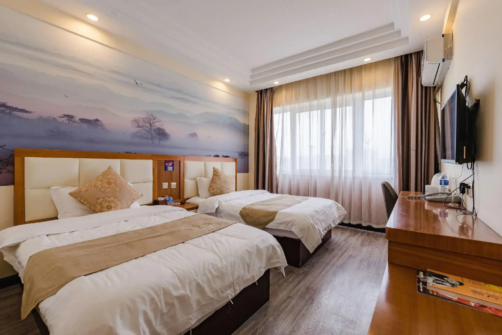Hotel photo 12