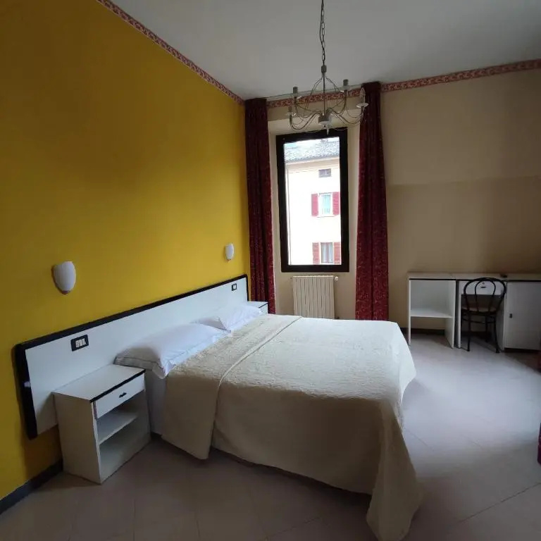 Hotel Italia - Chambres