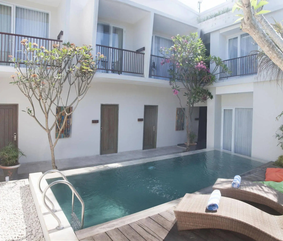 Hola Seminyak - Général
