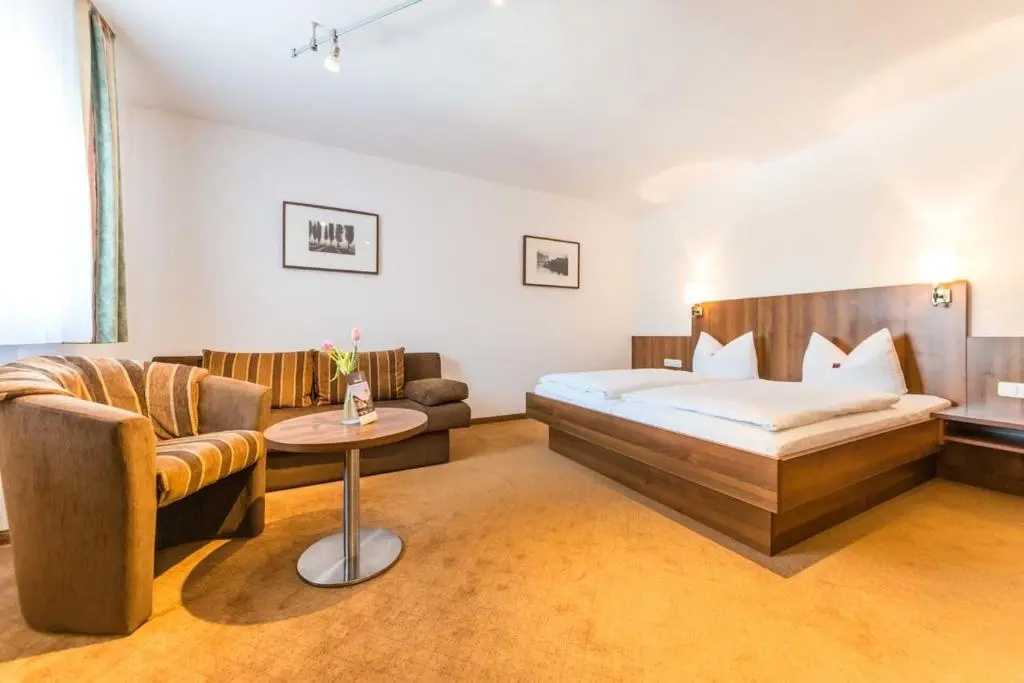 Metzgerei Gasthof Oberhauser - Hotel zur Post - Chambres