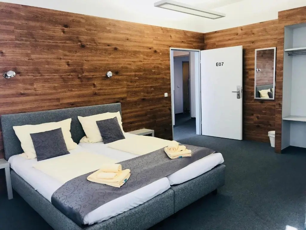 Comfort Double room (full double bed)